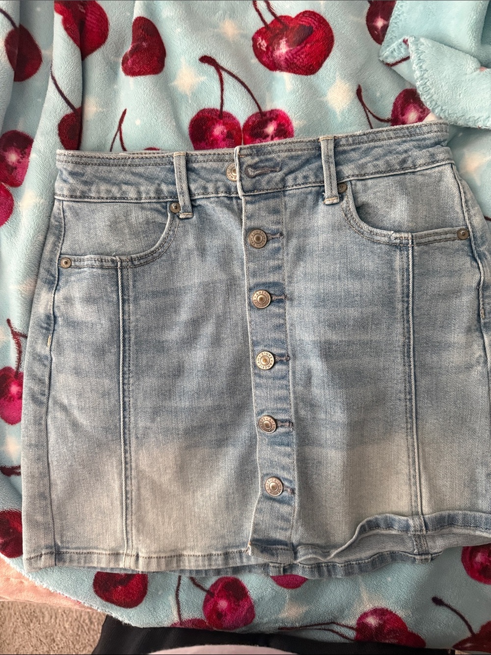 American Eagle Outfitters Light Blue Denim Button-Front Skirt